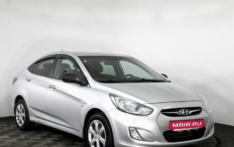 Hyundai Solaris II рестайлинг, 2011 год, 720 000 рублей, 3 фотография