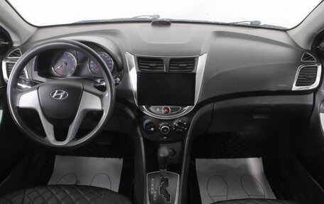 Hyundai Solaris II рестайлинг, 2011 год, 720 000 рублей, 11 фотография