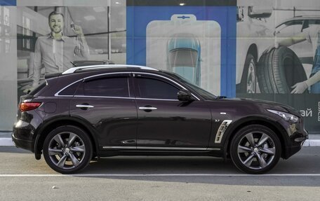 Infiniti QX70, 2015 год, 3 129 000 рублей, 5 фотография