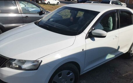 Skoda Rapid I, 2014 год, 750 000 рублей, 2 фотография