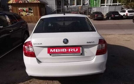 Skoda Rapid I, 2014 год, 750 000 рублей, 4 фотография