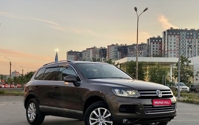 Volkswagen Touareg III, 2011 год, 1 900 000 рублей, 1 фотография