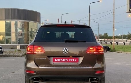 Volkswagen Touareg III, 2011 год, 1 900 000 рублей, 5 фотография