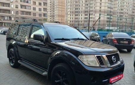 Nissan Pathfinder, 2012 год, 1 950 000 рублей, 2 фотография