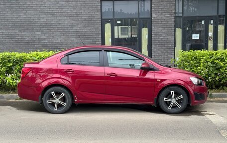 Chevrolet Aveo III, 2013 год, 500 000 рублей, 3 фотография