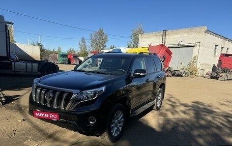 Toyota Land Cruiser Prado 150 рестайлинг 2, 2014 год, 4 000 000 рублей, 3 фотография