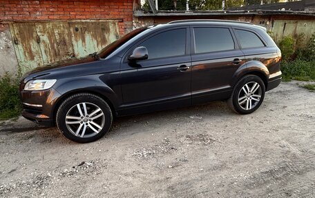 Audi Q7, 2006 год, 1 350 000 рублей, 2 фотография