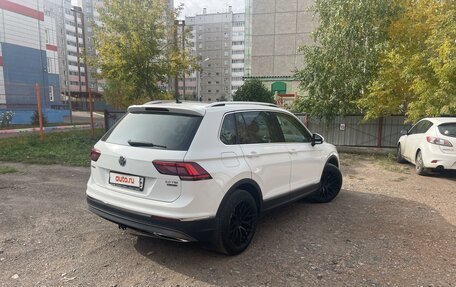 Volkswagen Tiguan II, 2017 год, 3 230 000 рублей, 4 фотография