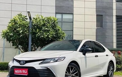 Toyota Camry, 2021 год, 2 600 000 рублей, 1 фотография