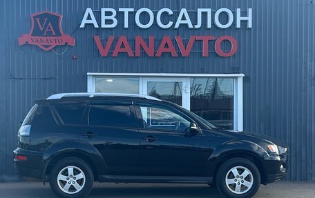 Mitsubishi Outlander III рестайлинг 3, 2010 год, 1 370 000 рублей, 8 фотография