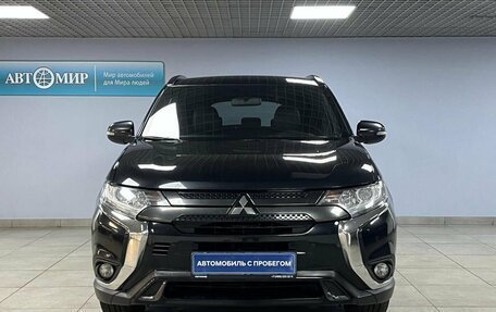 Mitsubishi Outlander III рестайлинг 3, 2021 год, 2 618 000 рублей, 2 фотография