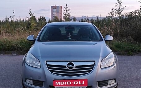 Opel Insignia II рестайлинг, 2008 год, 685 000 рублей, 2 фотография