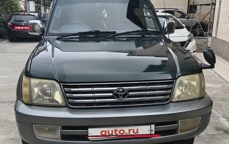 Toyota Land Cruiser Prado 90 рестайлинг, 2000 год, 1 600 000 рублей, 2 фотография