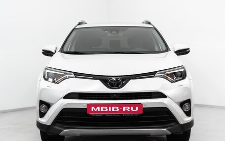 Toyota RAV4, 2018 год, 3 129 000 рублей, 2 фотография