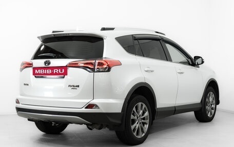 Toyota RAV4, 2018 год, 3 129 000 рублей, 5 фотография