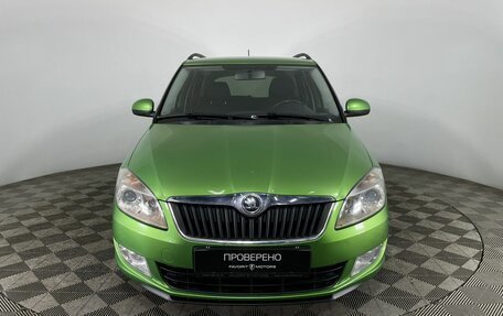 Skoda Fabia II, 2014 год, 890 000 рублей, 2 фотография