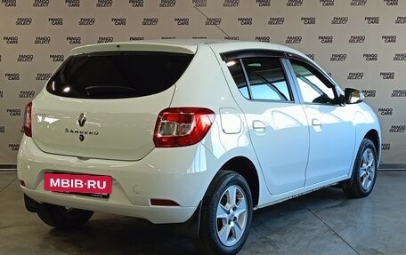 Renault Sandero II рестайлинг, 2017 год, 1 100 000 рублей, 2 фотография