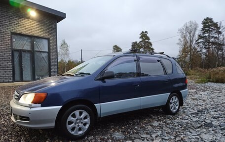 Toyota Ipsum II, 1996 год, 670 000 рублей, 18 фотография