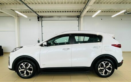 KIA Sportage IV рестайлинг, 2019 год, 2 499 000 рублей, 3 фотография