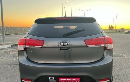 KIA Rio III рестайлинг, 2017 год, 1 218 000 рублей, 6 фотография