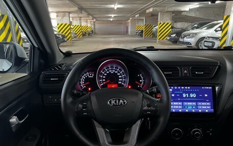 KIA Rio III рестайлинг, 2014 год, 990 000 рублей, 13 фотография