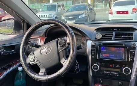 Toyota Camry, 2014 год, 1 950 000 рублей, 9 фотография