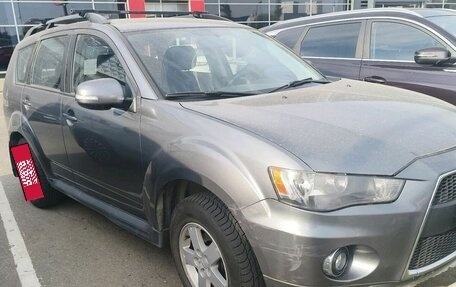 Mitsubishi Outlander III рестайлинг 3, 2011 год, 1 297 000 рублей, 18 фотография