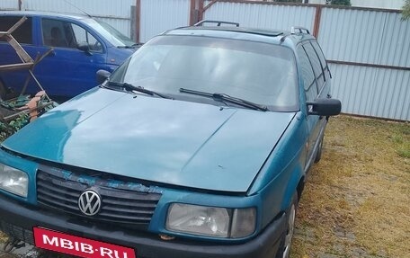 Volkswagen Passat B3, 1993 год, 100 000 рублей, 1 фотография