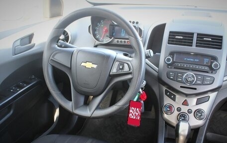 Chevrolet Aveo III, 2013 год, 860 000 рублей, 15 фотография