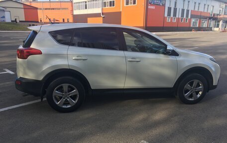 Toyota RAV4, 2015 год, 1 фотография