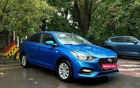 Hyundai Solaris II рестайлинг, 2018 год, 1 250 000 рублей, 2 фотография