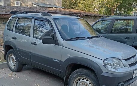 Chevrolet Niva I рестайлинг, 2011 год, 450 000 рублей, 9 фотография