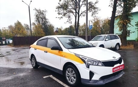 KIA Rio IV, 2021 год, 1 420 000 рублей, 1 фотография