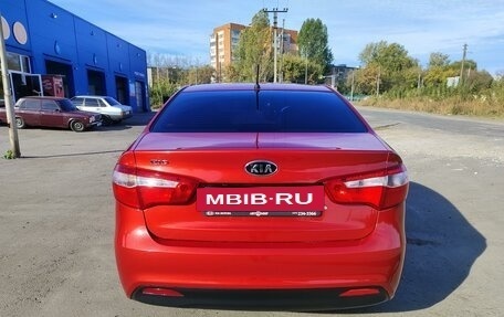 KIA Rio III рестайлинг, 2012 год, 850 000 рублей, 10 фотография