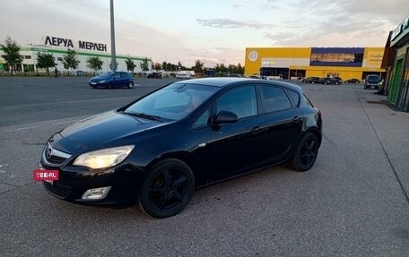 Opel Astra J, 2011 год, 630 000 рублей, 3 фотография