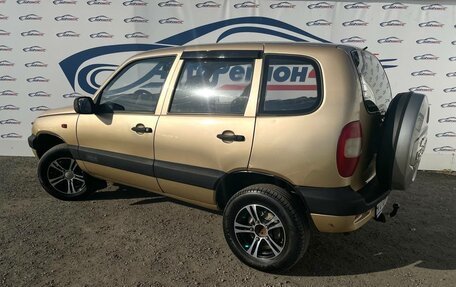 Chevrolet Niva I рестайлинг, 2005 год, 285 000 рублей, 3 фотография