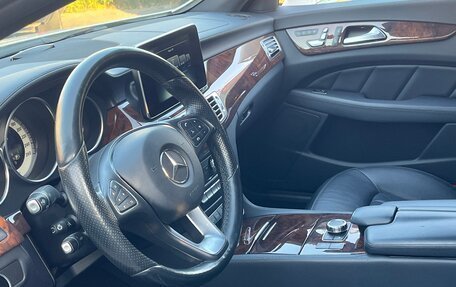 Mercedes-Benz CLS, 2015 год, 3 290 000 рублей, 8 фотография