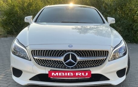 Mercedes-Benz CLS, 2015 год, 3 290 000 рублей, 2 фотография