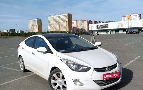 Hyundai Avante, 2011 год, 950 000 рублей, 3 фотография