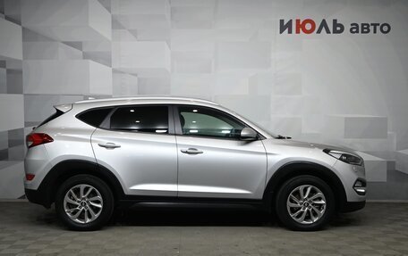 Hyundai Tucson III, 2016 год, 2 250 000 рублей, 10 фотография