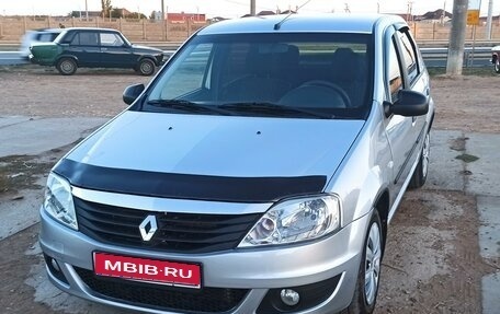 Renault Logan I, 2012 год, 550 000 рублей, 1 фотография