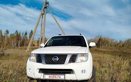 Nissan Pathfinder, 2012 год, 2 100 000 рублей, 2 фотография