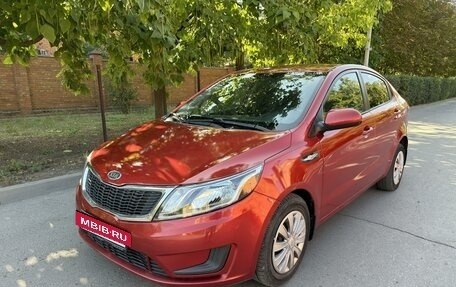 KIA Rio III рестайлинг, 2011 год, 690 000 рублей, 2 фотография