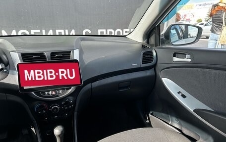 Hyundai Solaris II рестайлинг, 2013 год, 947 000 рублей, 13 фотография