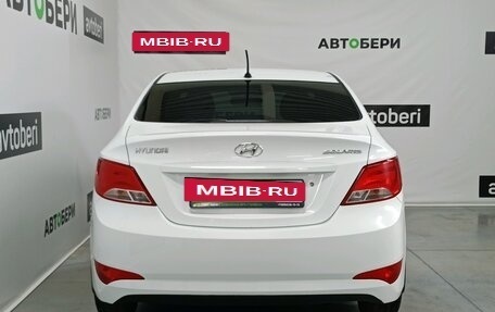 Hyundai Solaris II рестайлинг, 2015 год, 909 000 рублей, 8 фотография