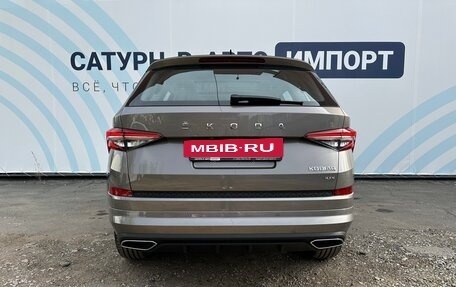 Skoda Kodiaq I, 2024 год, 5 690 000 рублей, 5 фотография