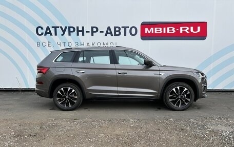 Skoda Kodiaq I, 2024 год, 5 690 000 рублей, 3 фотография