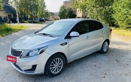 KIA Rio III рестайлинг, 2011 год, 760 000 рублей, 4 фотография