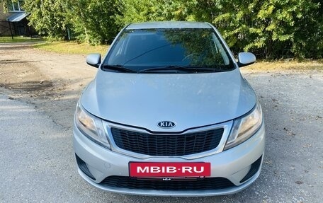 KIA Rio III рестайлинг, 2011 год, 760 000 рублей, 2 фотография