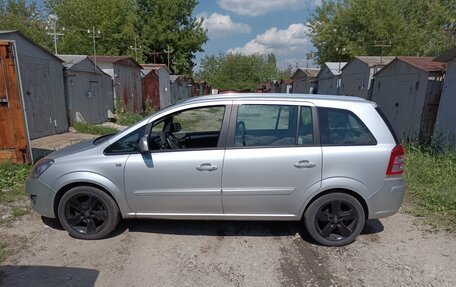 Opel Zafira B, 2013 год, 1 600 000 рублей, 2 фотография